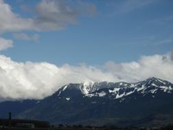Juste regarder la montagne et la nature me rappelle la justice.